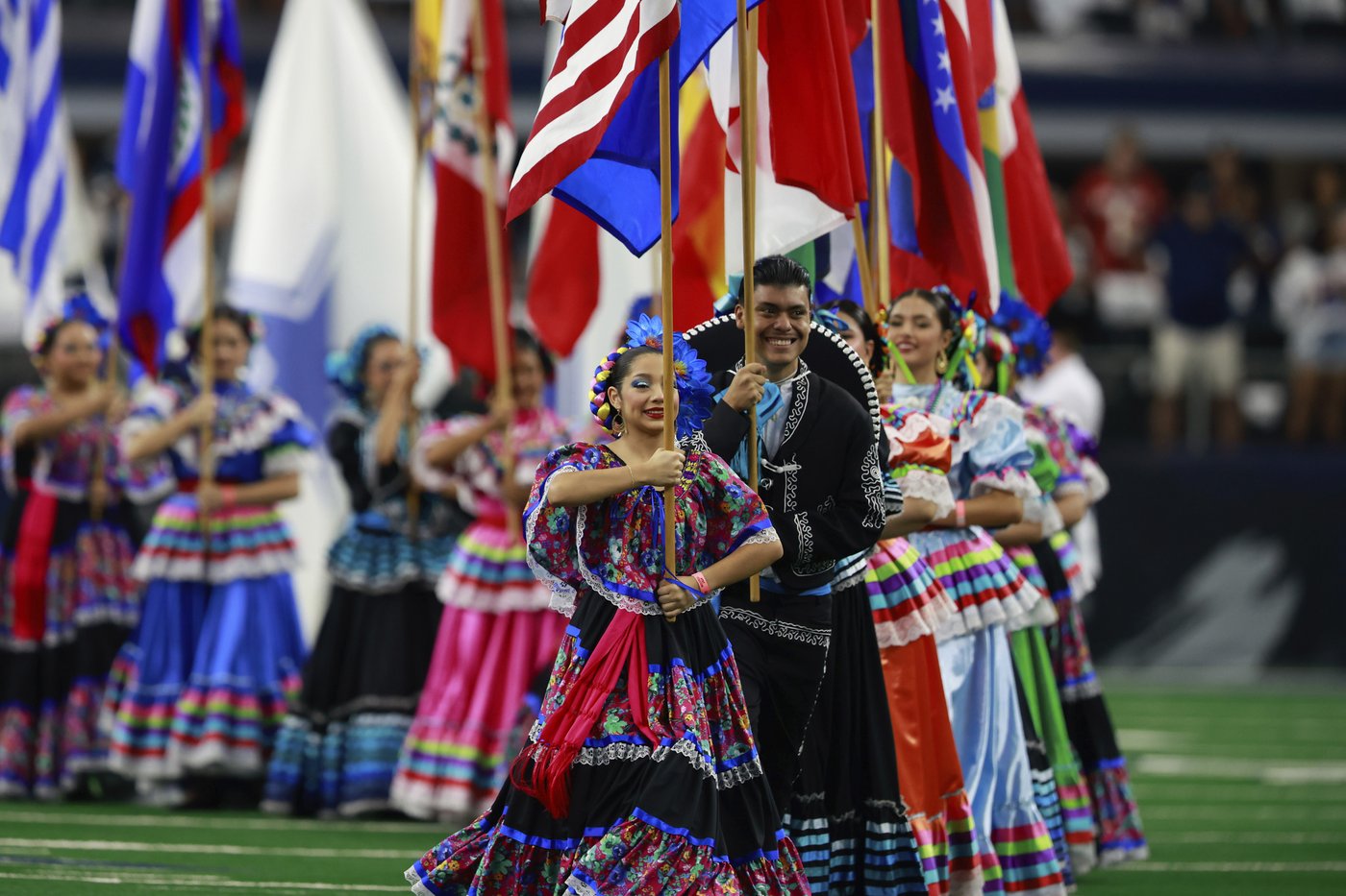 Annual Hispanic Heritage Month celebrations make adjustments in current political climate | iNFOnews.ca Annual Hispanic Heritage Month celebrations make adjustments in current political climate | iNFOnews.ca