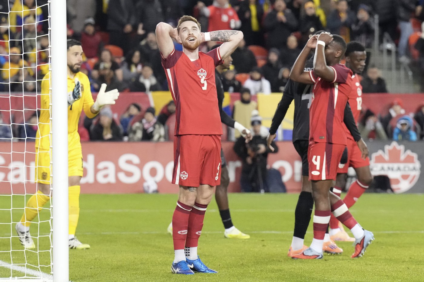 Ahmed sent off, Canada holds on for scoreless draw with Ecuador in soccer friendly | iNFOnews.ca