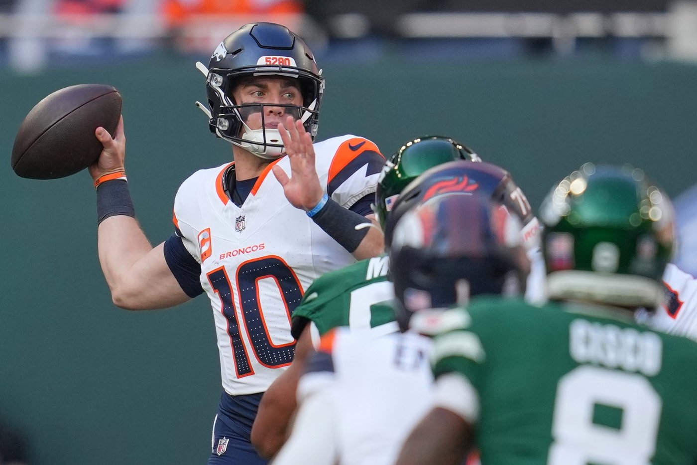 Resurgent Giants led by rookies Dart and Skattebo face big test in Denver's dominant defense | iNFOnews.ca Resurgent Giants led by rookies Dart and Skattebo face big test in Denver's dominant defense | iNFOnews.ca