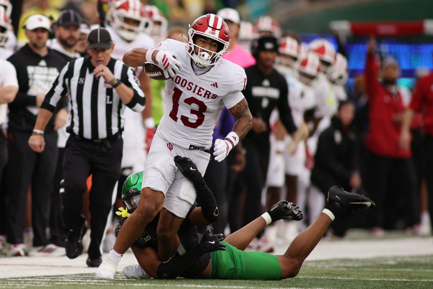 No. 7 Indiana topples No. 3 Oregon 30-20 in tight battle | iNFOnews.ca