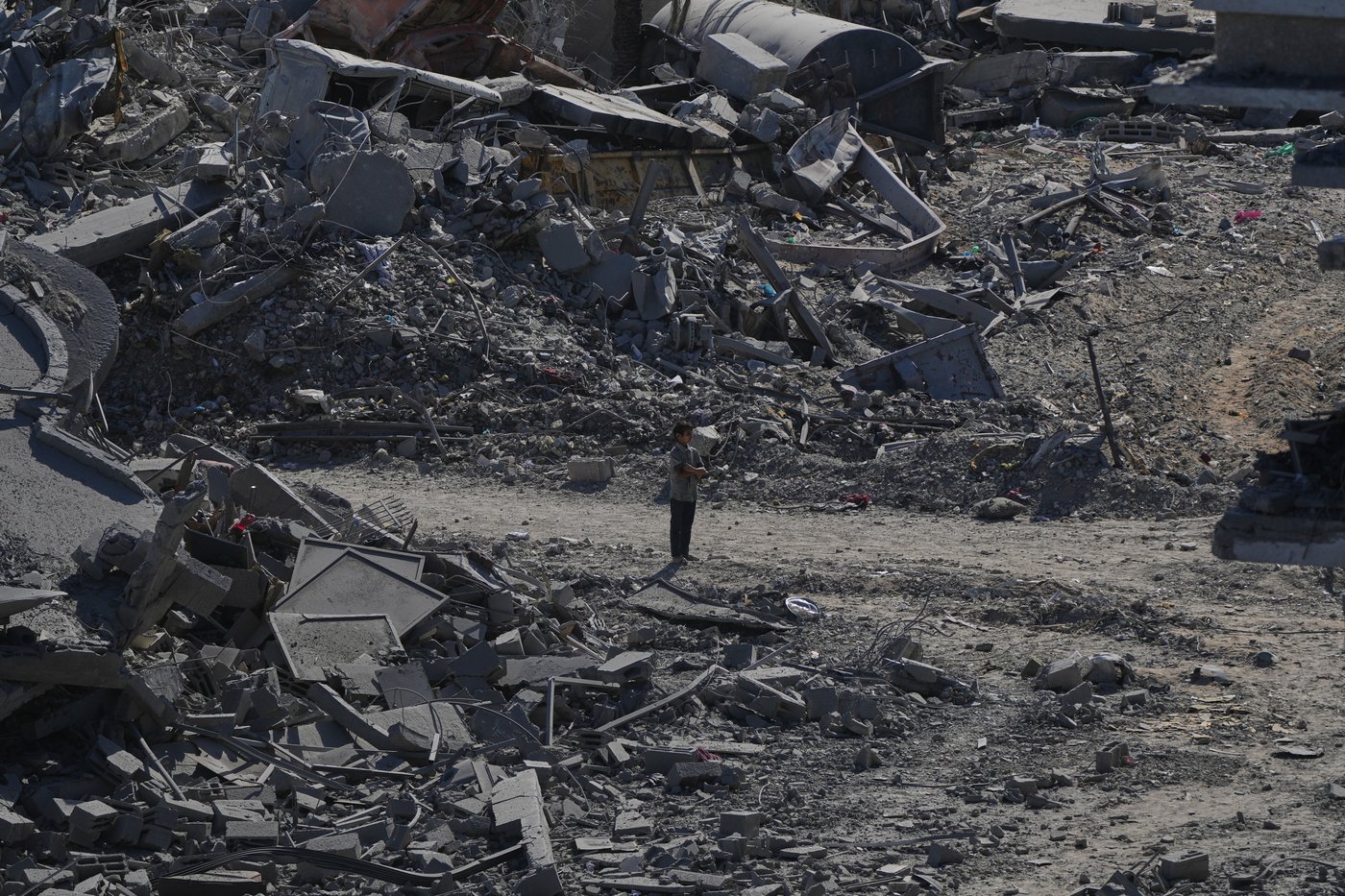 Drone footage above Gaza City shows the toll of 2 years of war | iNFOnews.ca Drone footage above Gaza City shows the toll of 2 years of war | iNFOnews.ca