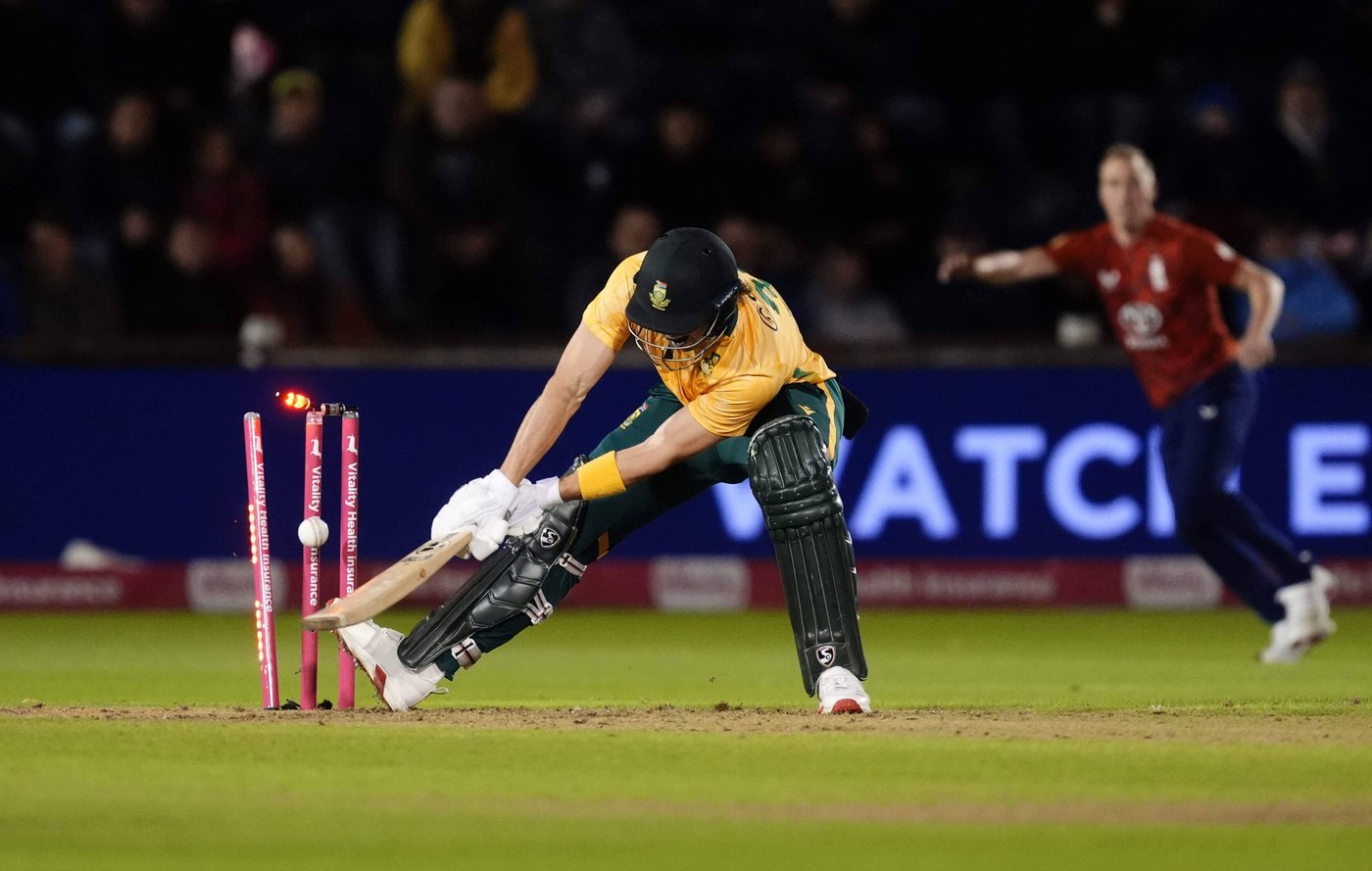 South Africa wins rain-affected first T20 by 14 runs against England | iNFOnews.ca South Africa wins rain-affected first T20 by 14 runs against England | iNFOnews.ca