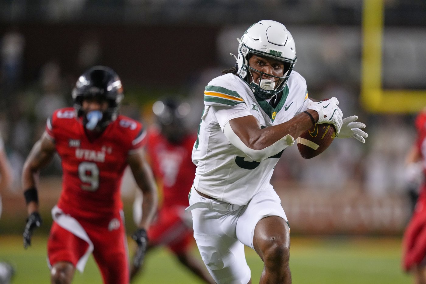 No. 15 Utah has 3 TD runs of more than 60 yards in 55-28 win at Baylor | iNFOnews.ca No. 15 Utah has 3 TD runs of more than 60 yards in 55-28 win at Baylor | iNFOnews.ca