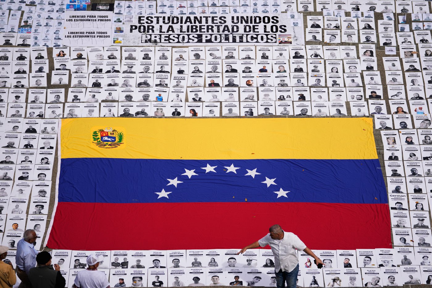 Hundreds more in Venezuela say their loved ones are 'political prisoners' | iNFOnews.ca