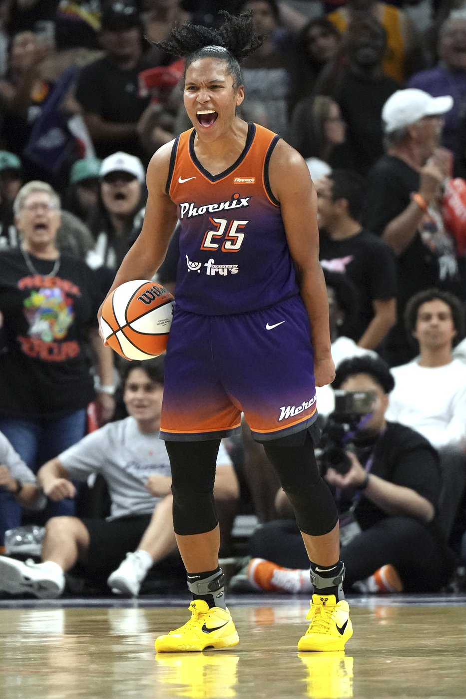 WNBA semifinals set: Minnesota, Las Vegas, Phoenix, and Indiana reach second round | iNFOnews.ca
