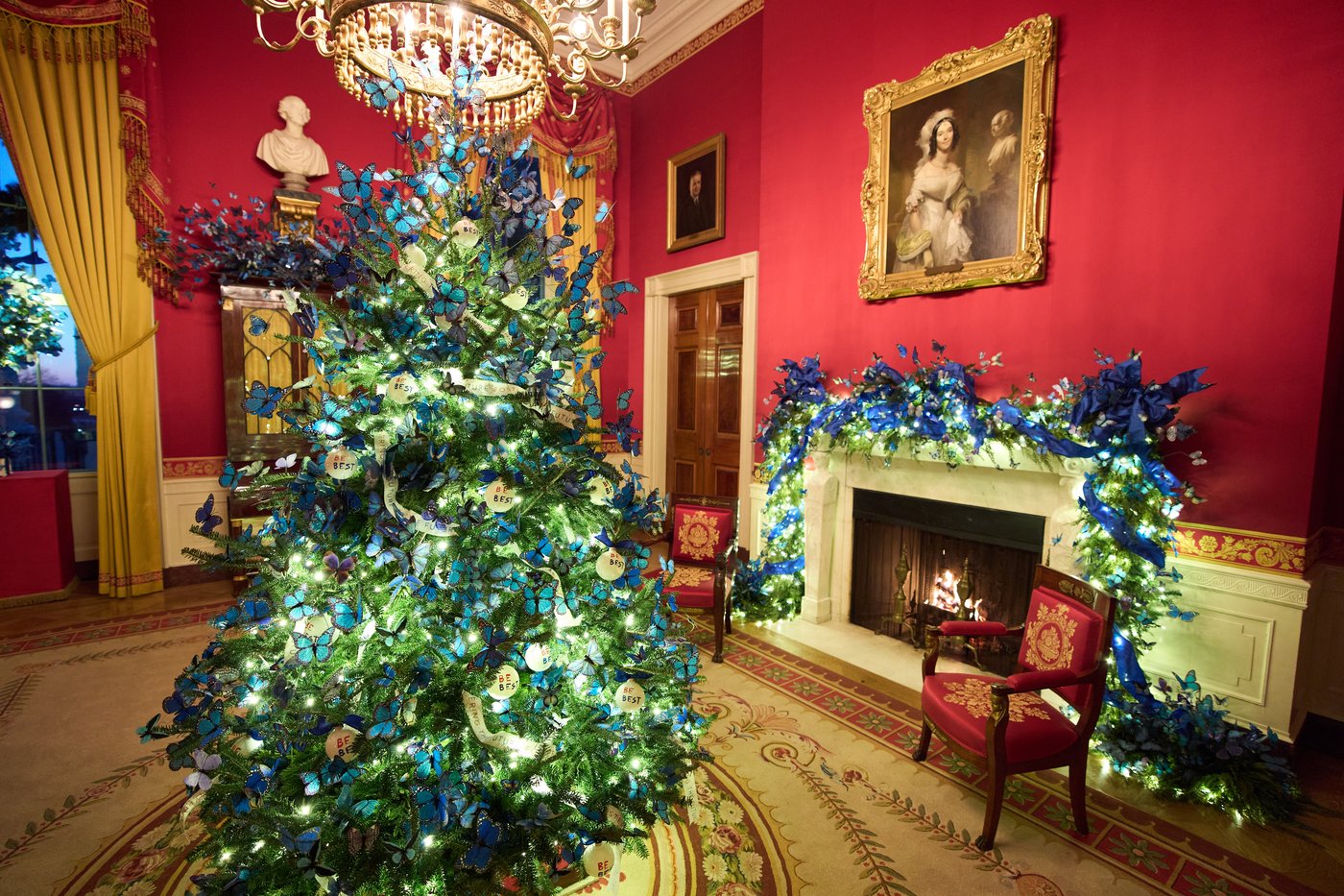 Melania Trump reveals White House holiday decorations and her theme, 'Home Is Where the Heart Is' | iNFOnews.ca
