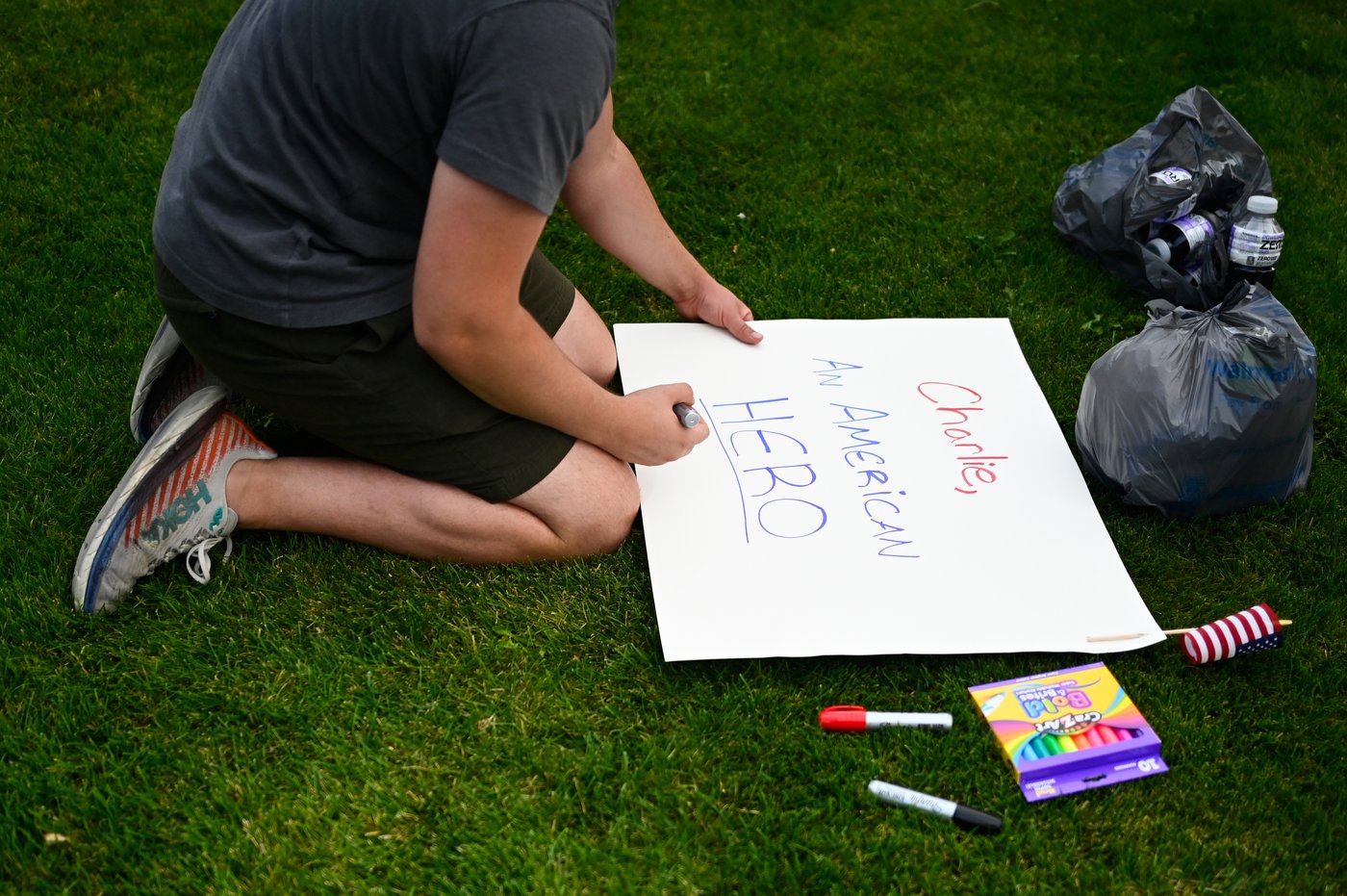 Photos from Utah Valley University before and after the shooting of Charlie Kirk | iNFOnews.ca