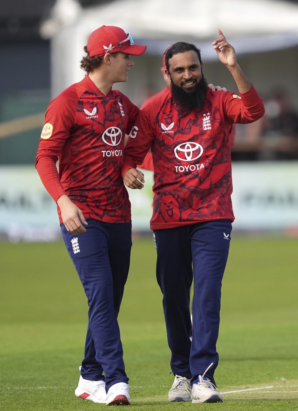 Good start for Bethell as England beats Ireland by 4 wickets in 1st T20 | iNFOnews.ca