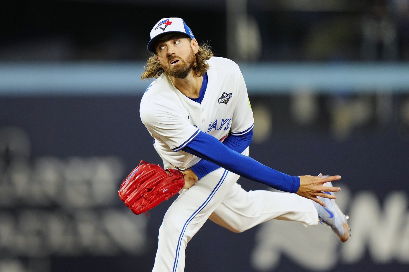 Dodgers beat Jays 5-1 in Game 2 of World Series | iNFOnews.ca