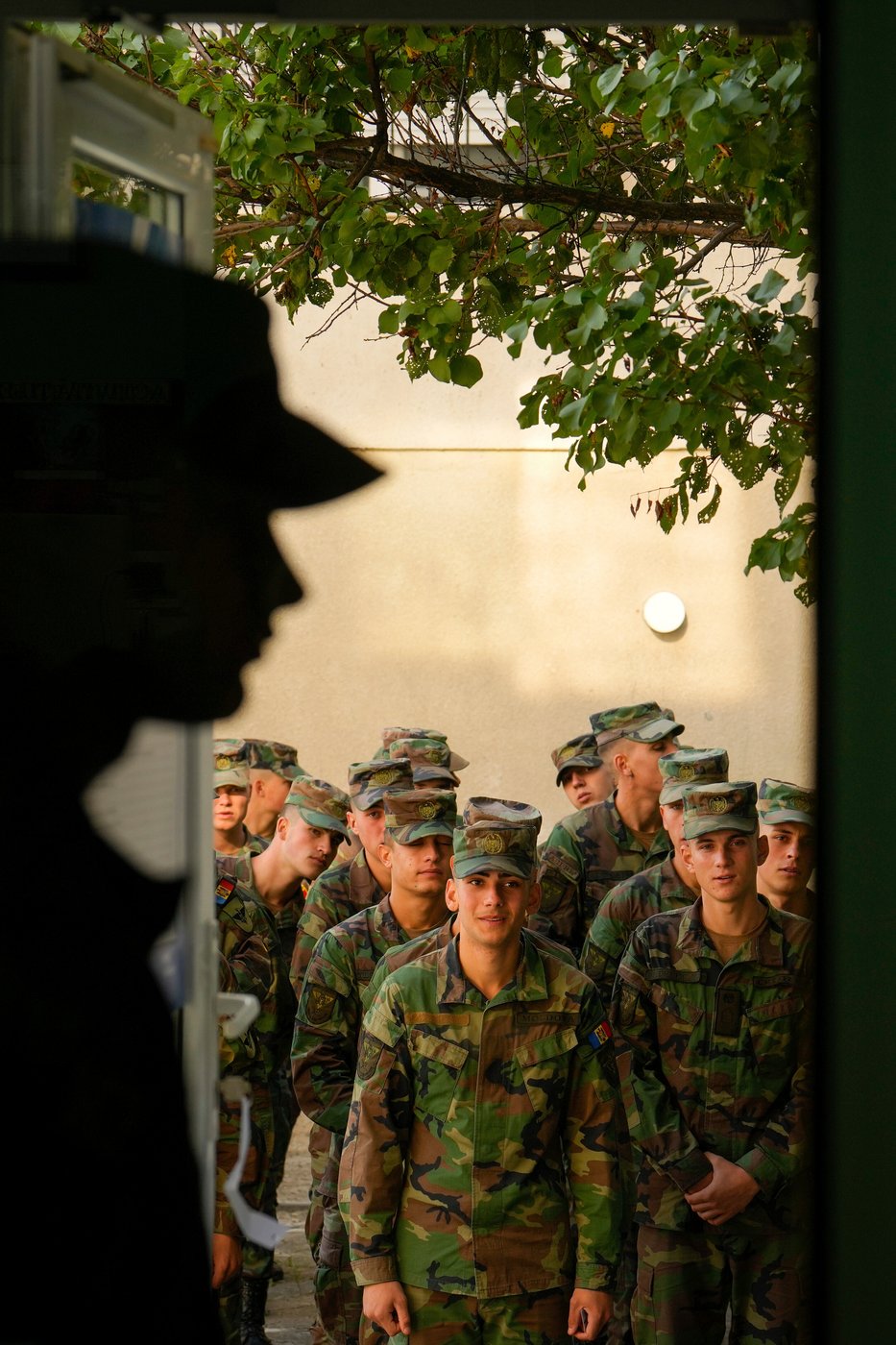 See the world in vertical: Top photos by AP's photojournalists | iNFOnews.ca