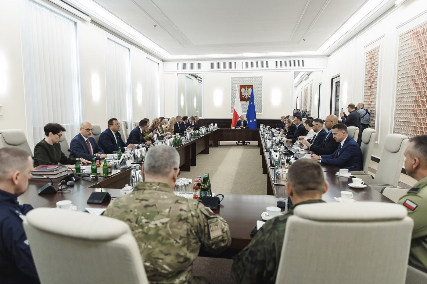 Poland says it shot down Russian drones that violated its airspace during strikes on Ukraine | iNFOnews.ca Poland says it shot down Russian drones that violated its airspace during strikes on Ukraine | iNFOnews.ca