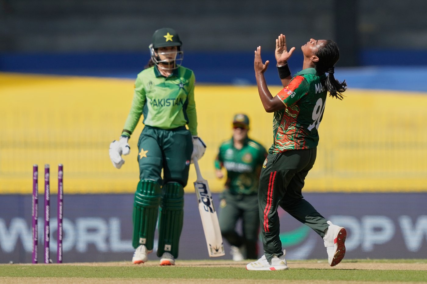 Bangladesh spins out Pakistan for 129 in 7-wicket win at Women's Cricket World Cup | iNFOnews.ca
