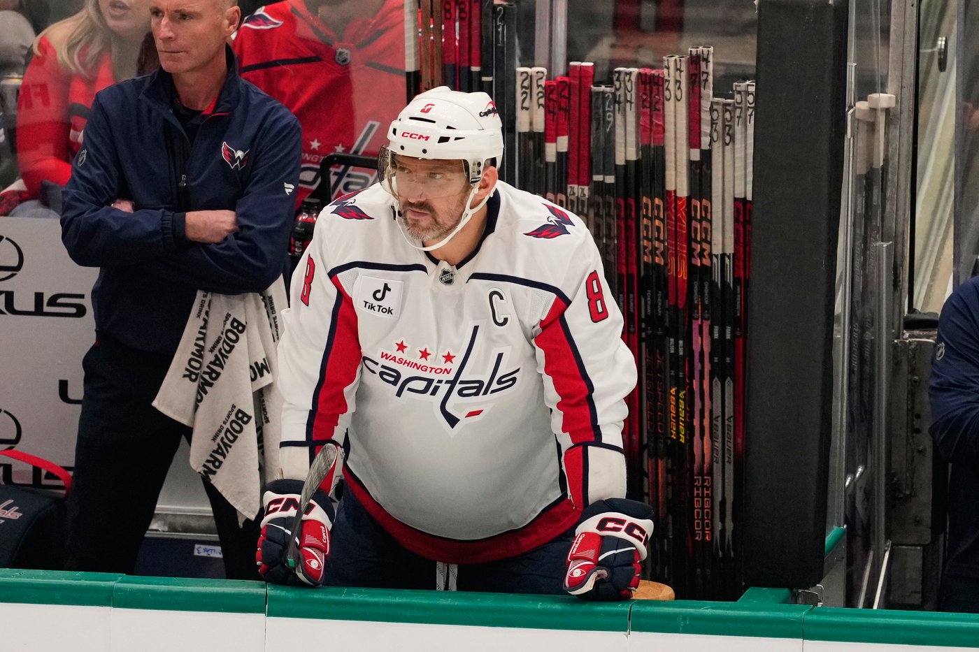 Stars' Jake Oettinger blanks Ovechkin, Capitals in 1-0 win | iNFOnews.ca Stars' Jake Oettinger blanks Ovechkin, Capitals in 1-0 win | iNFOnews.ca