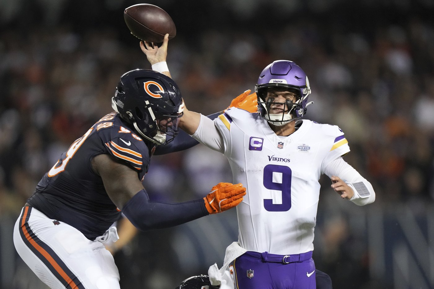 J.J. McCarthy rallies Vikings in 4th quarter of his debut for 27-24 win over Bears | iNFOnews.ca