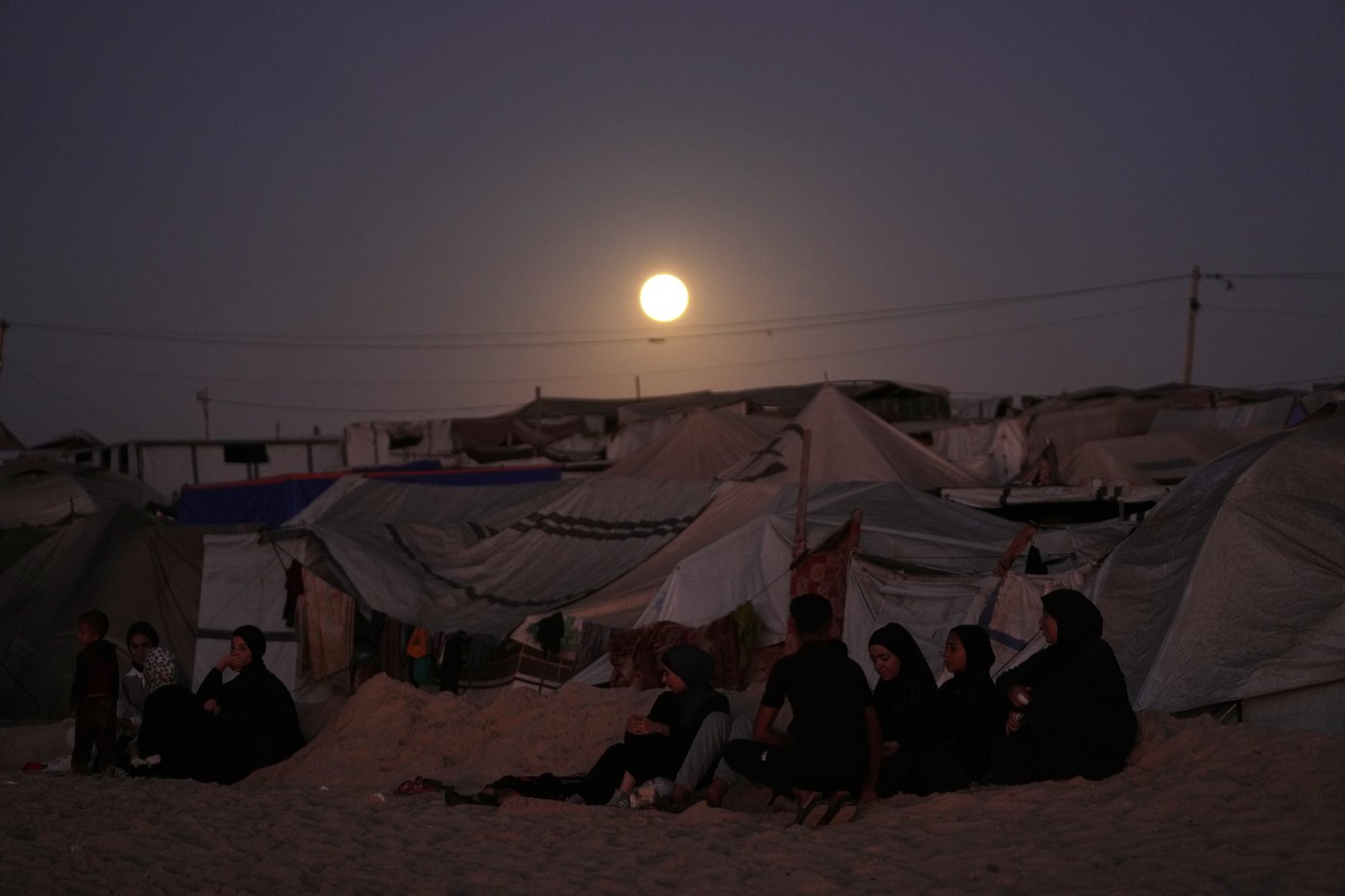 The top photos of the day by AP's photojournalists | iNFOnews.ca