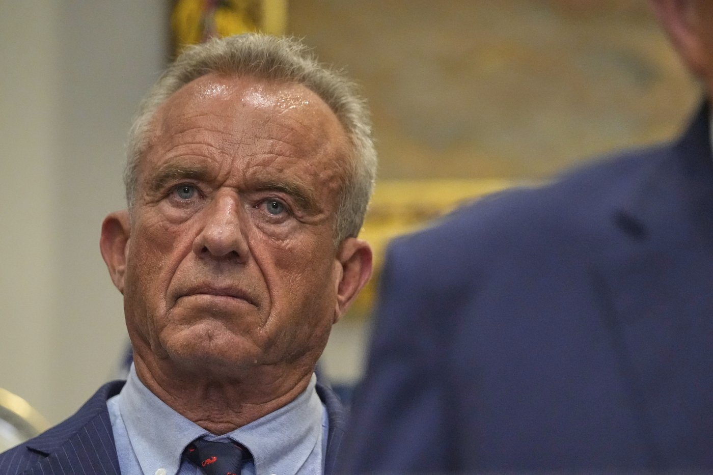 Hillary Clinton slams RFK Jr. and the spread of 'crackpot ideas,' saying they are costing lives | iNFOnews.ca Hillary Clinton slams RFK Jr. and the spread of 'crackpot ideas,' saying they are costing lives | iNFOnews.ca