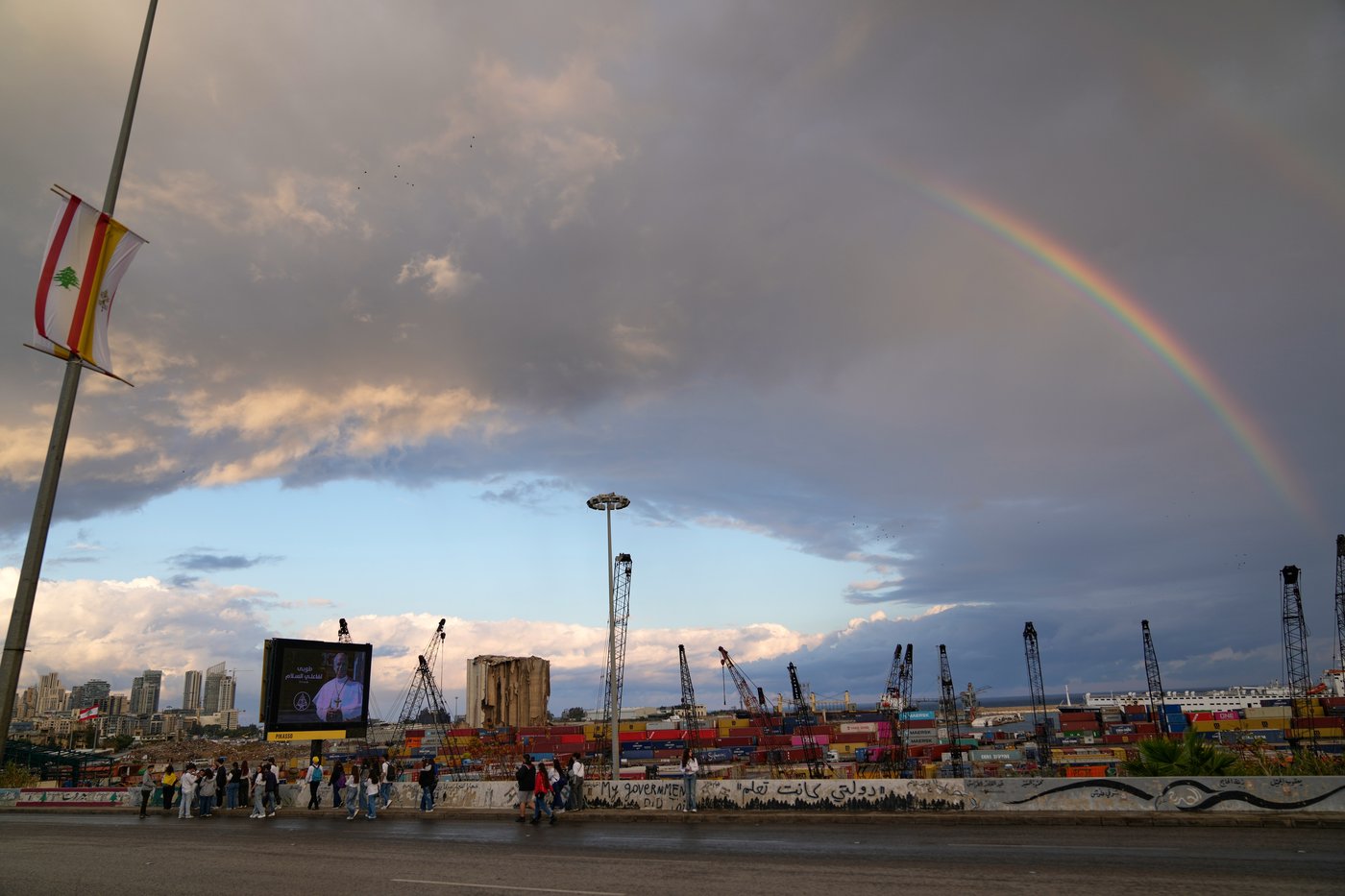 Pope to wrap up Lebanon visit with silent prayer at site of 2020 port explosion | iNFOnews.ca