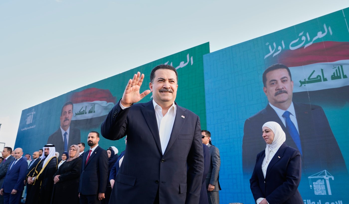 Photos show Iraqi security forces and displaced people voting early in parliamentary election | iNFOnews.ca