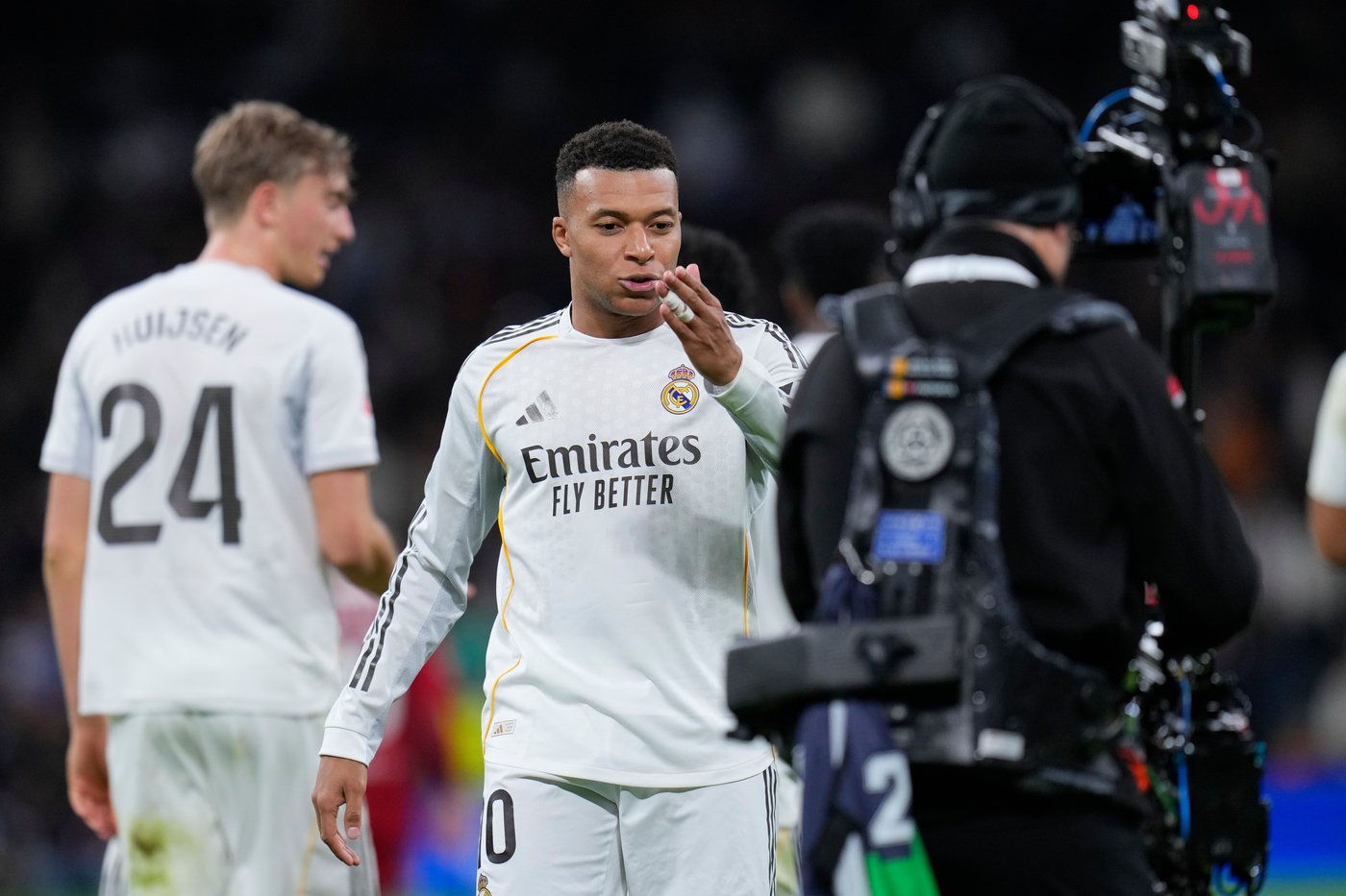 Mbappé equals 'idol' Ronaldo with his record 59th goal in a year for Real Madrid | iNFOnews.ca
