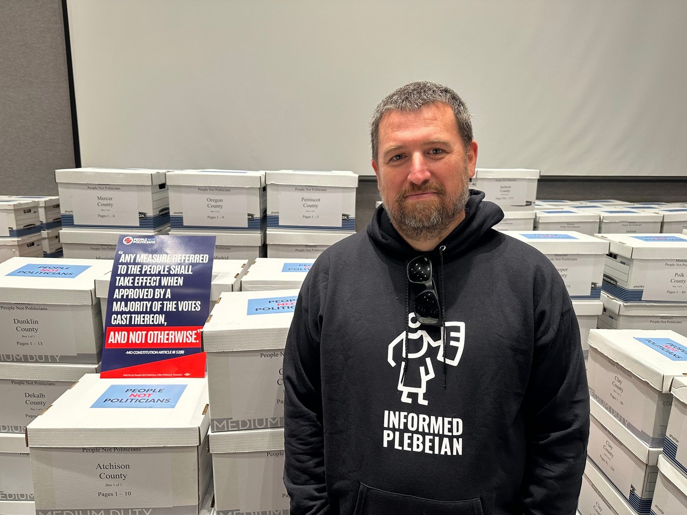 Opponents of Trump-backed redistricting in Missouri submit a petition to force a public vote | iNFOnews.ca Opponents of Trump-backed redistricting in Missouri submit a petition to force a public vote | iNFOnews.ca