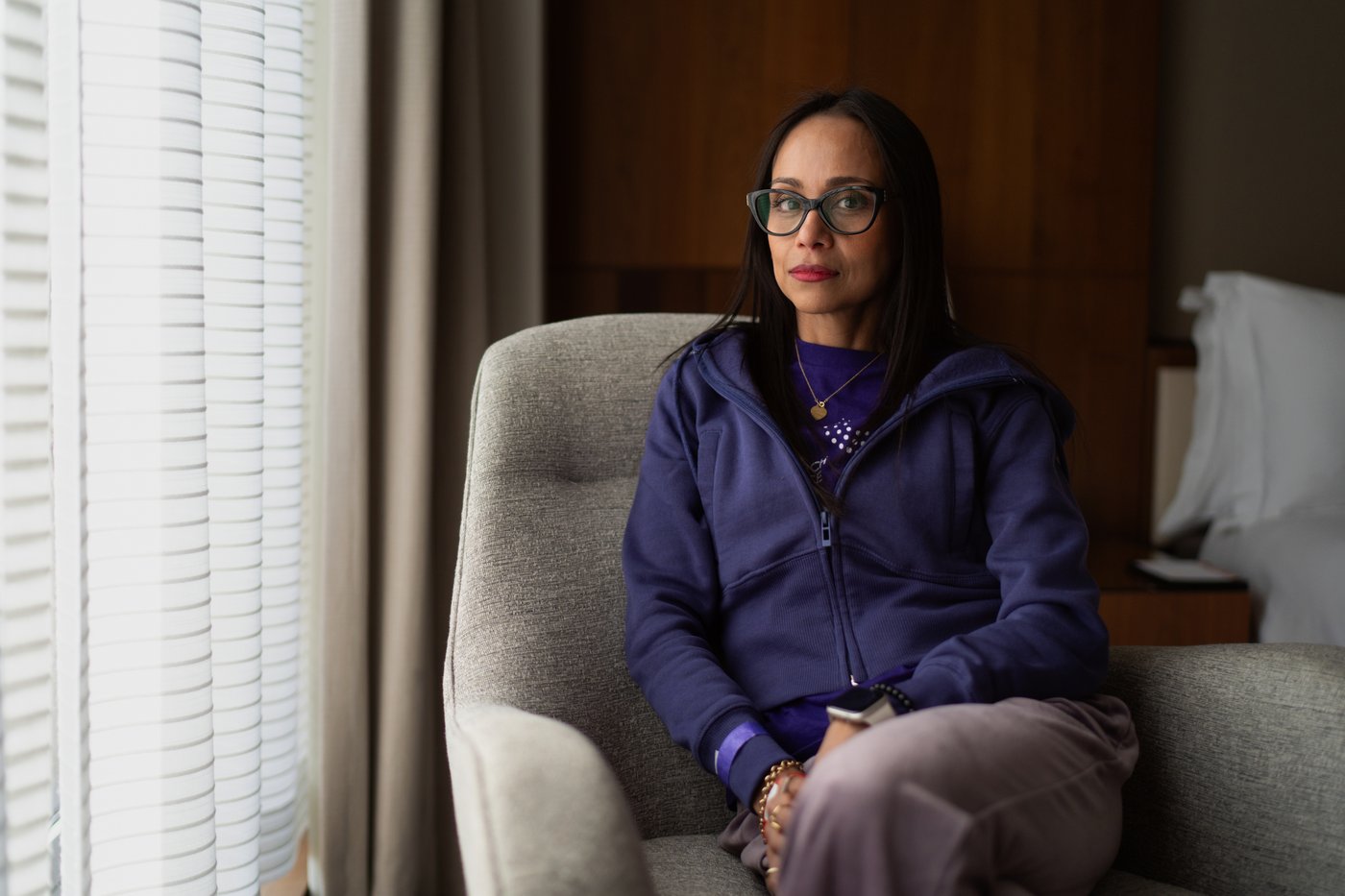 PHOTO ESSAY: One woman’s journey with lupus, the disease of 1,000 faces | iNFOnews.ca