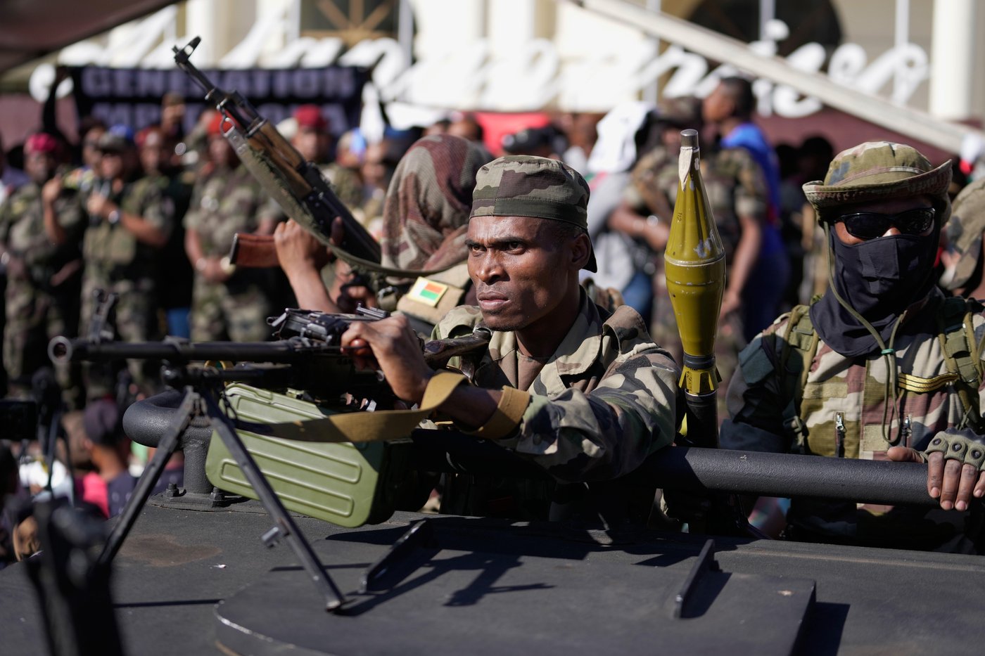 Photos of a colonel announcing military takeover in Madagascar after president flees | iNFOnews.ca