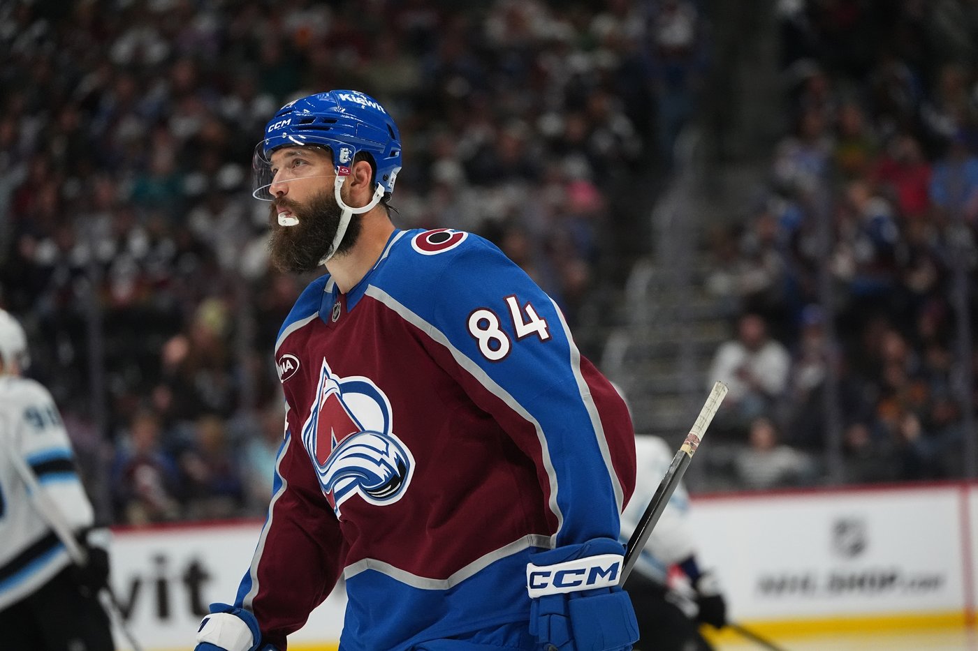 What's in Burns' backpack? Maybe the secret to Avalanche defenseman soon playing in 1,500th NHL game | iNFOnews.ca What's in Burns' backpack? Maybe the secret to Avalanche defenseman soon playing in 1,500th NHL game | iNFOnews.ca