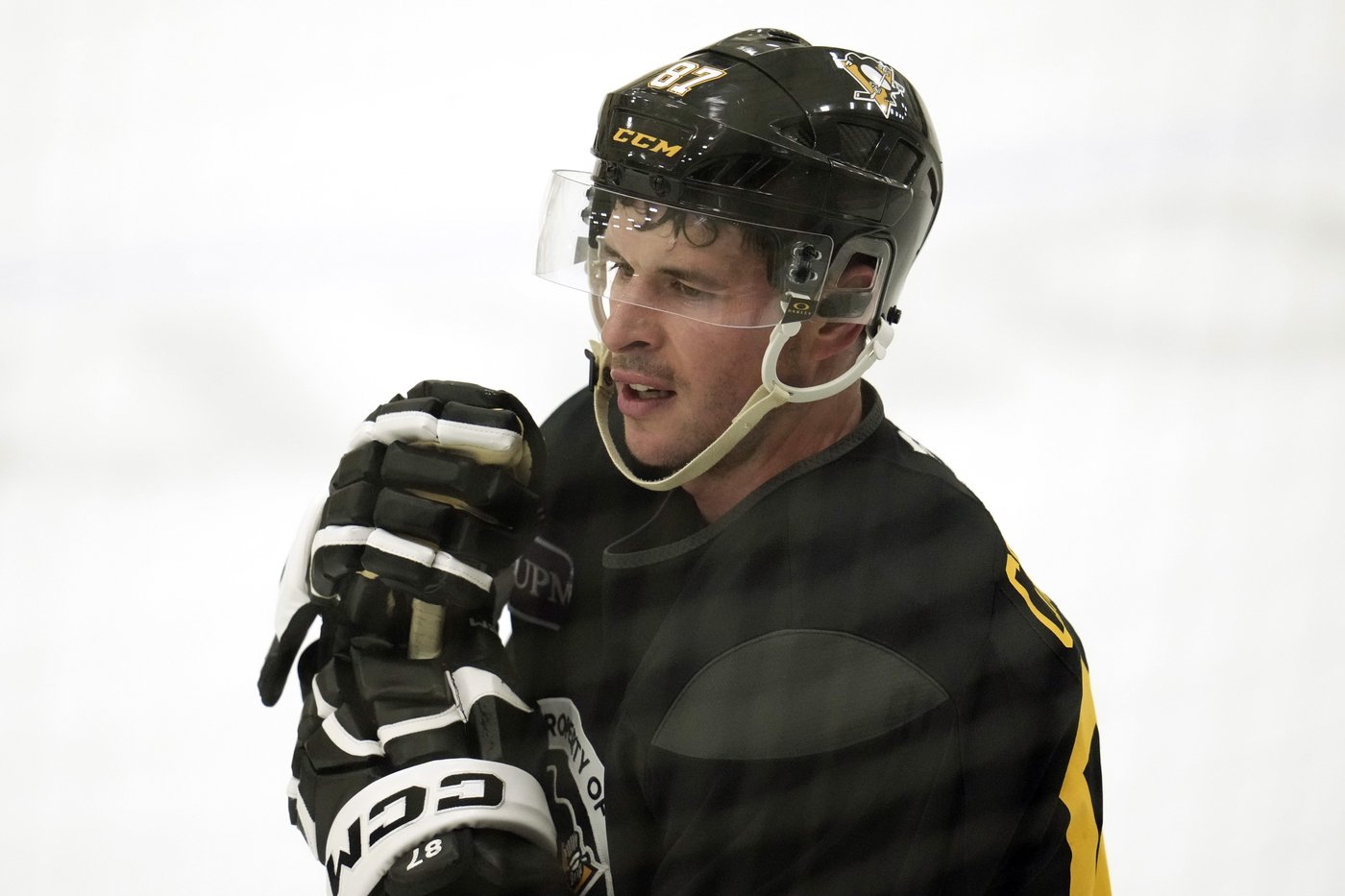 Sidney Crosby stays committed to the Penguins during a rebuild that remains without an end date | iNFOnews.ca