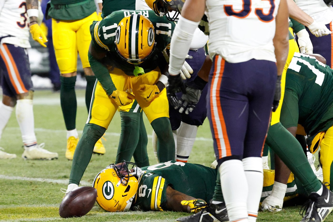Keisean Nixon has game-sealing INT and Packers overtake Bears for NFC North lead with 28-21 win | iNFOnews.ca Keisean Nixon has game-sealing INT and Packers overtake Bears for NFC North lead with 28-21 win | iNFOnews.ca