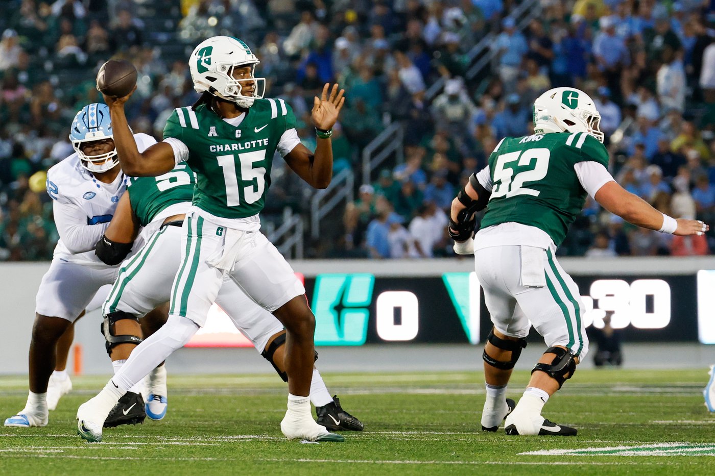 Bill Belichick earns first win as college head coach as North Carolina defeats Charlotte 20-3 | iNFOnews.ca Bill Belichick earns first win as college head coach as North Carolina defeats Charlotte 20-3 | iNFOnews.ca