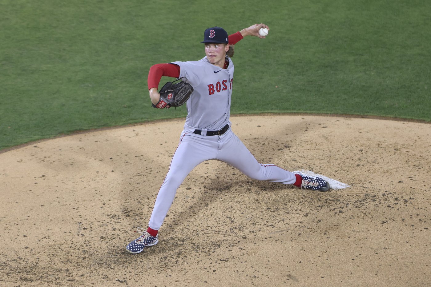 Early strikes out 11, tying Red Sox record for debut, as Boston tops A's 6-0 to close on Yankees | iNFOnews.ca Early strikes out 11, tying Red Sox record for debut, as Boston tops A's 6-0 to close on Yankees | iNFOnews.ca