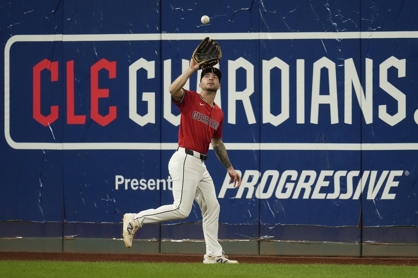C.J. Kayfus' homer in 8th inning propels Guardians to 3-2 victory over Royals | iNFOnews.ca