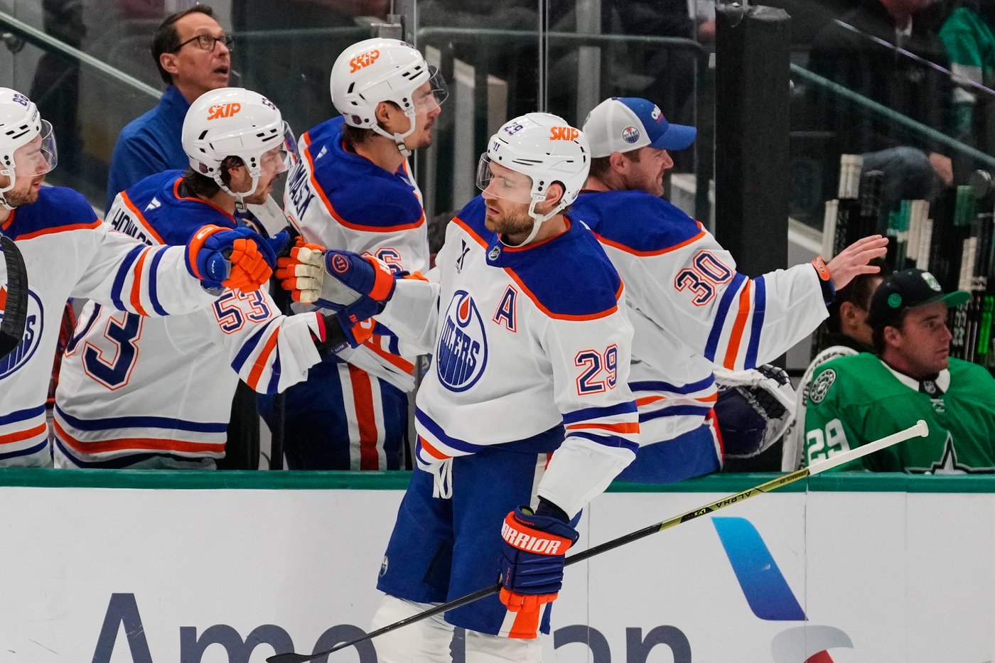 Wyatt Johnston has 3 assists, shootout winner as Stars beat Oilers 4-3 in West rematch | iNFOnews.ca Wyatt Johnston has 3 assists, shootout winner as Stars beat Oilers 4-3 in West rematch | iNFOnews.ca