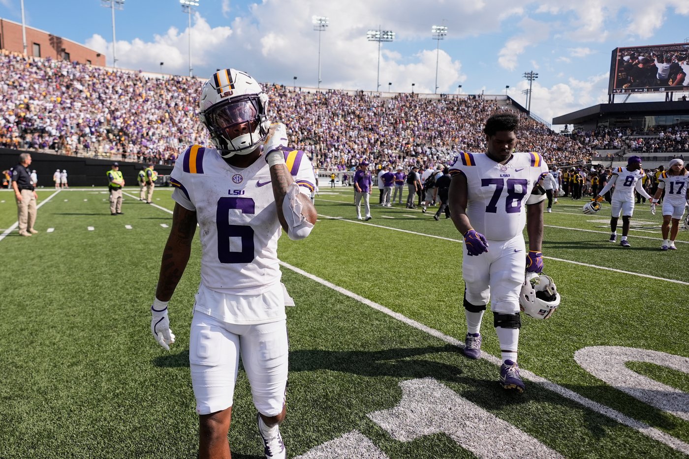 Pavia has No. 17 Vanderbilt off to best start in 75 years after beating No. 10 LSU 31-24 | iNFOnews.ca Pavia has No. 17 Vanderbilt off to best start in 75 years after beating No. 10 LSU 31-24 | iNFOnews.ca