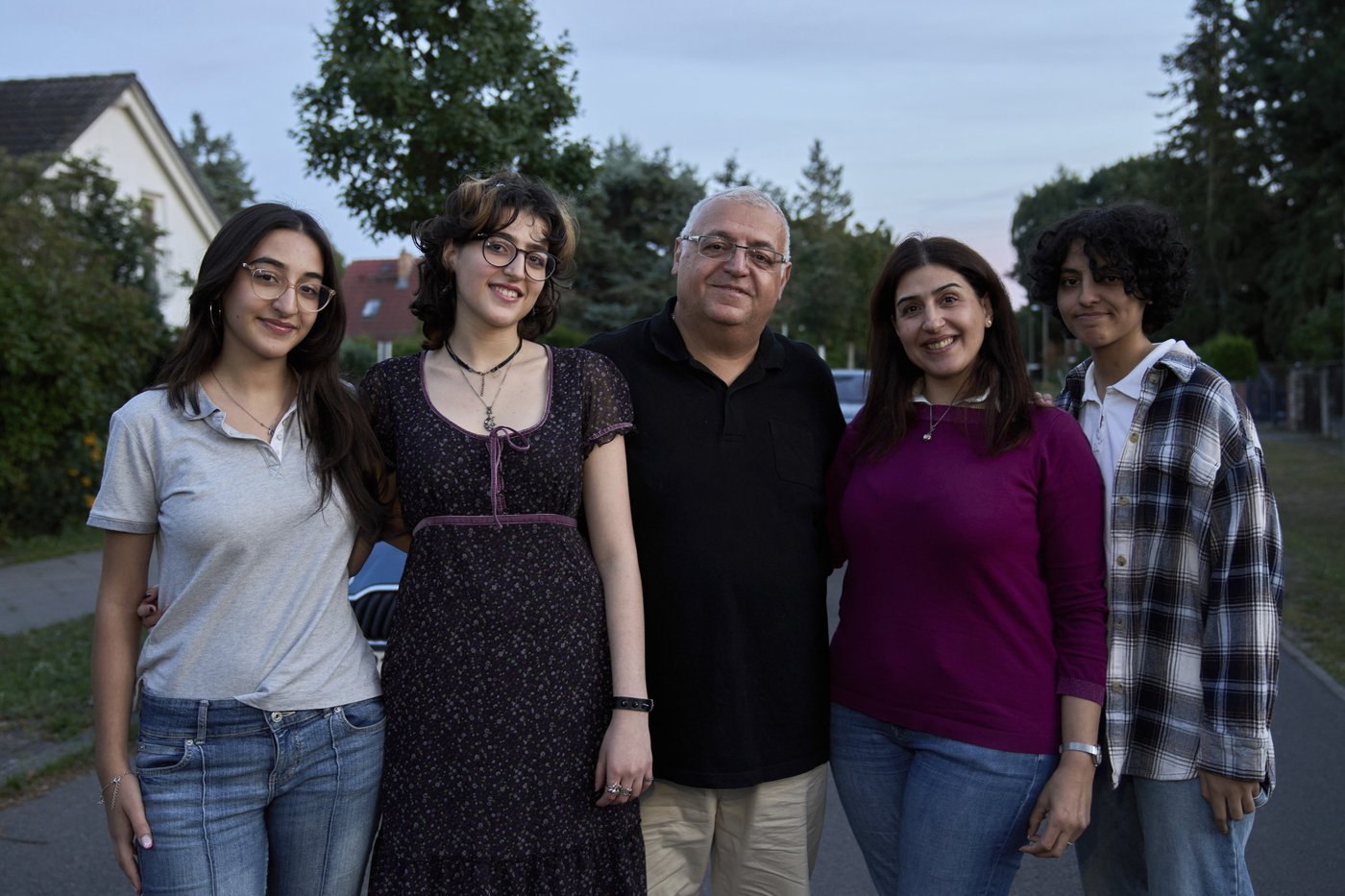 A decade after the refugee crisis that shook Europe, a Syrian family becomes German | iNFOnews.ca