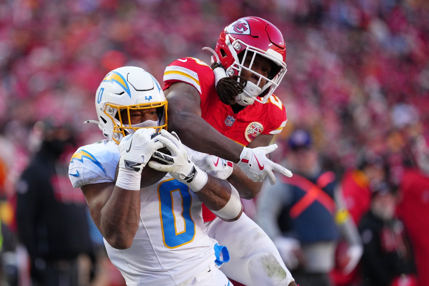 Mahomes tears ACL as Chargers eliminate Chiefs from playoff contention with 16-13 victory | iNFOnews.ca Mahomes tears ACL as Chargers eliminate Chiefs from playoff contention with 16-13 victory | iNFOnews.ca