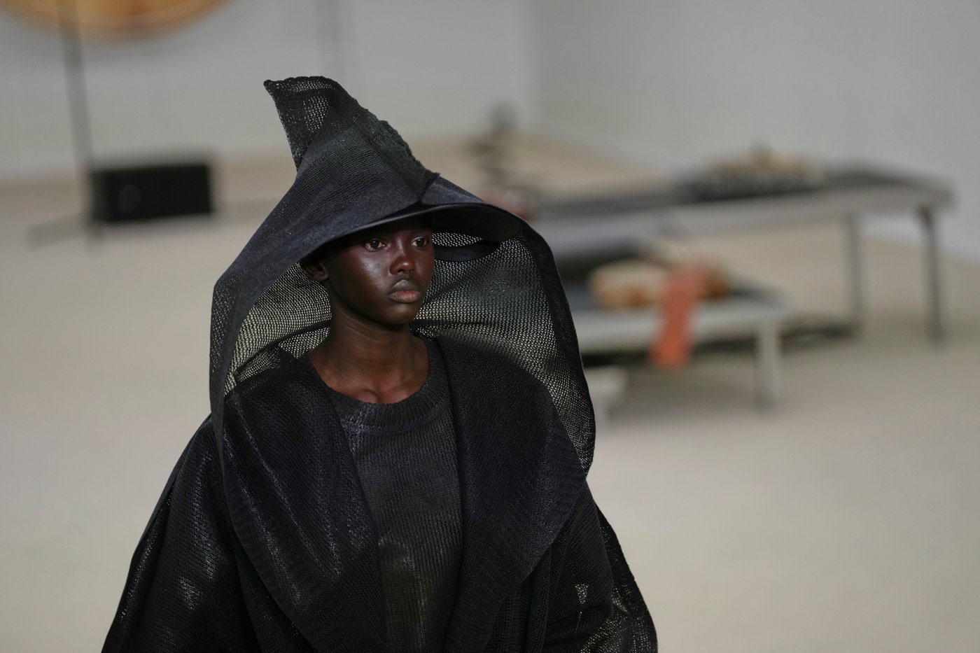 Issey Miyake imagines clothes with a will of their own at Paris Fashion Week | iNFOnews.ca
