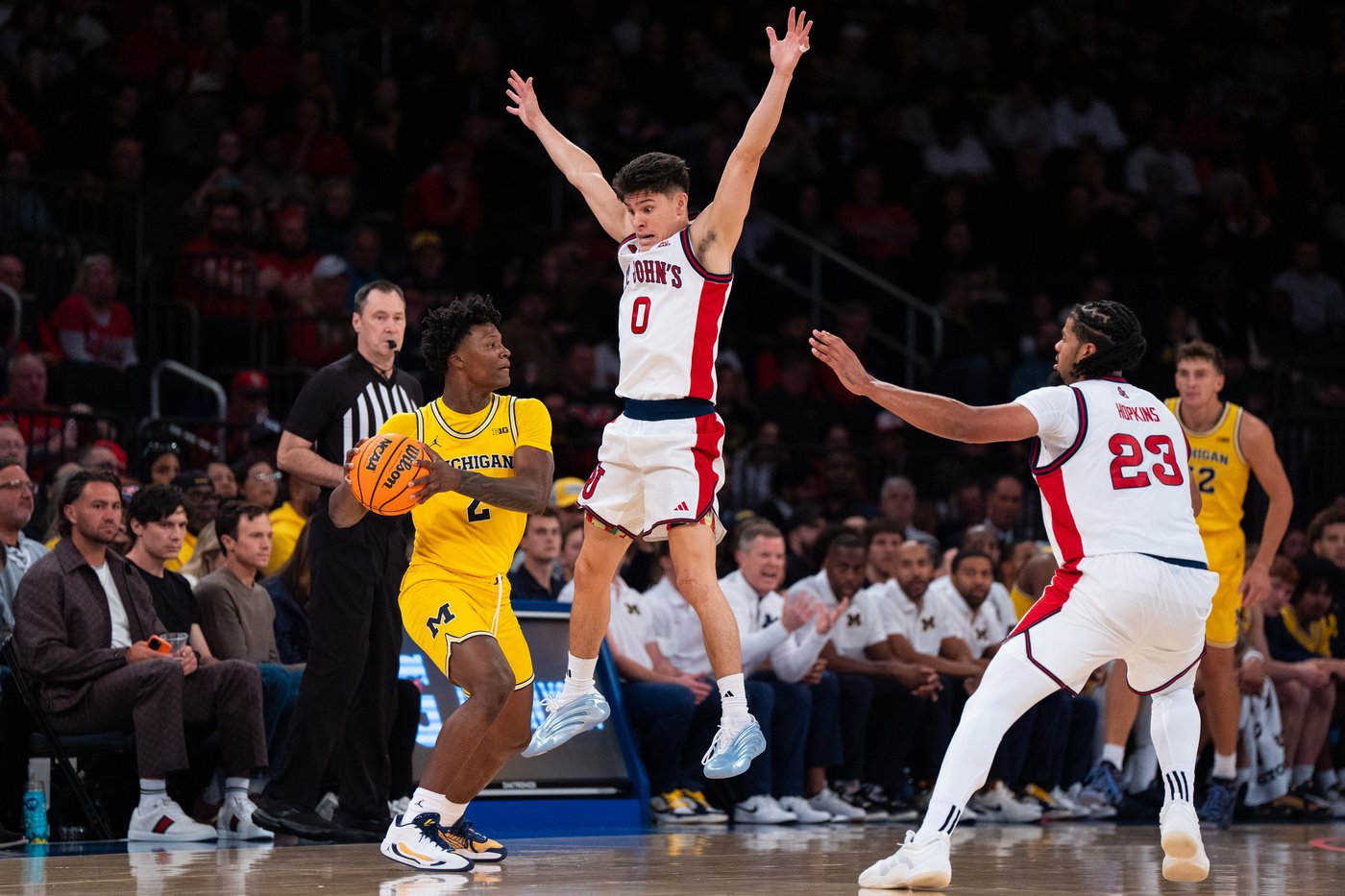 Dusty May's new-look, 7th-ranked Wolverines led by transfers Yaxel Lendeborg and Elliot Cadeau | iNFOnews.ca Dusty May's new-look, 7th-ranked Wolverines led by transfers Yaxel Lendeborg and Elliot Cadeau | iNFOnews.ca