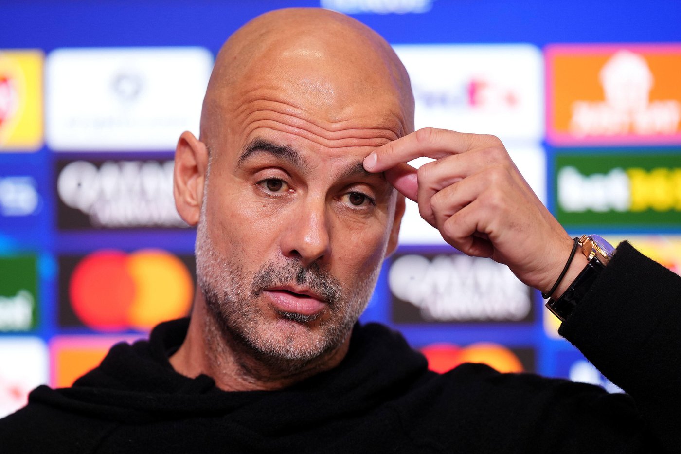 Guardiola apologizes for confronting cameraman after Man City's loss to Newcastle | iNFOnews.ca Guardiola apologizes for confronting cameraman after Man City's loss to Newcastle | iNFOnews.ca