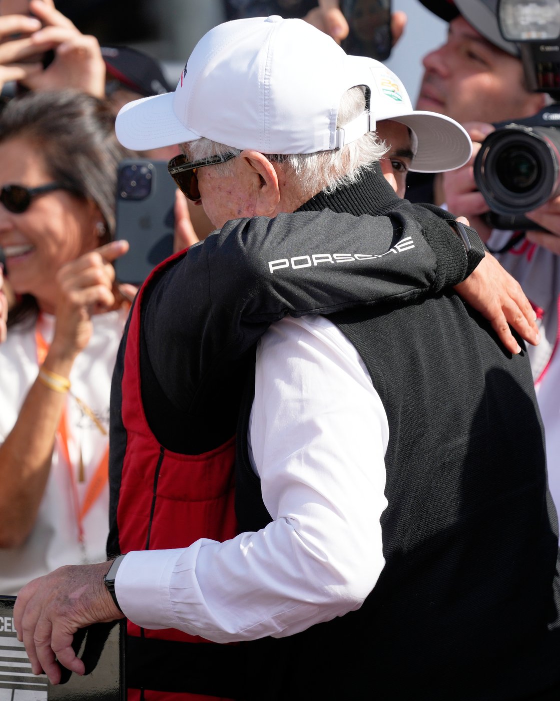 Penske's Porsche clinches 3rd straight Rolex 24 win, offering hope amid challenging year | iNFOnews.ca