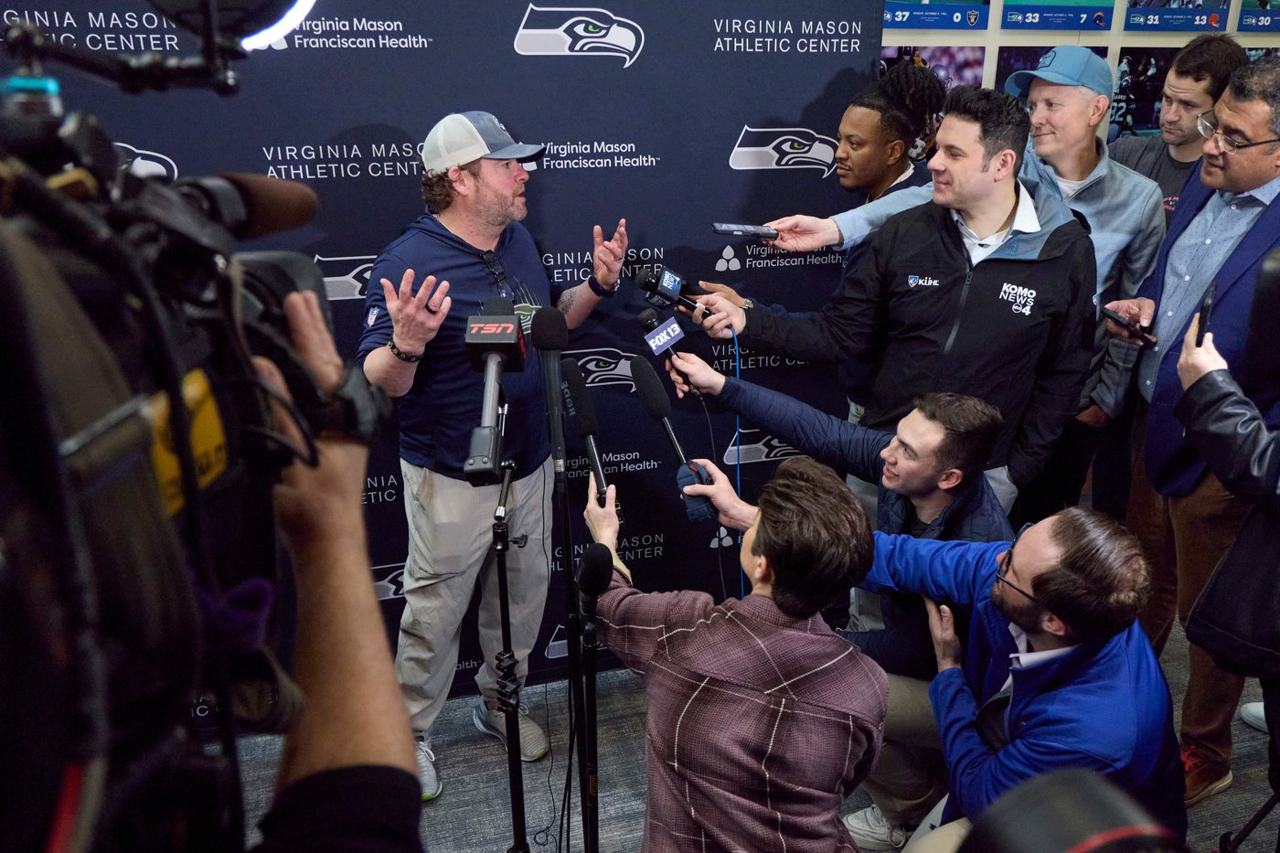 Shrewd moves in free agency and NFL draft helped GM John Schneider build Seahawks' Super Bowl roster | iNFOnews.ca