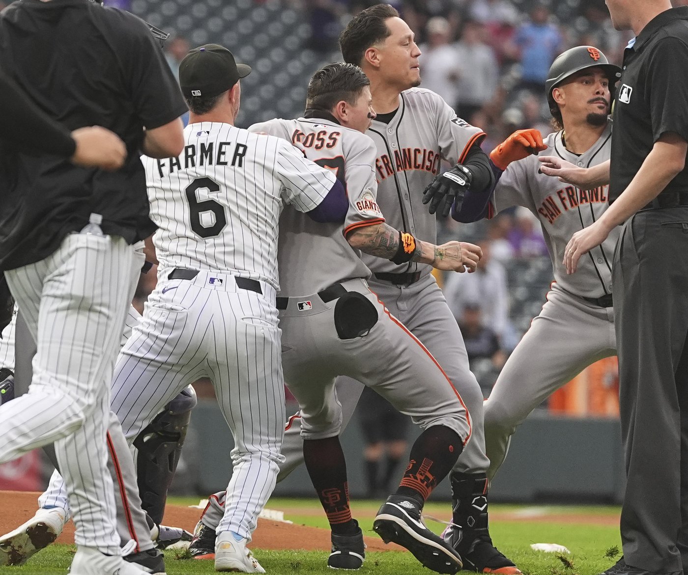 Three ejected in Giants-Rockies game, delaying Rafael Devers' 30th home run trot of season | iNFOnews.ca Three ejected in Giants-Rockies game, delaying Rafael Devers' 30th home run trot of season | iNFOnews.ca