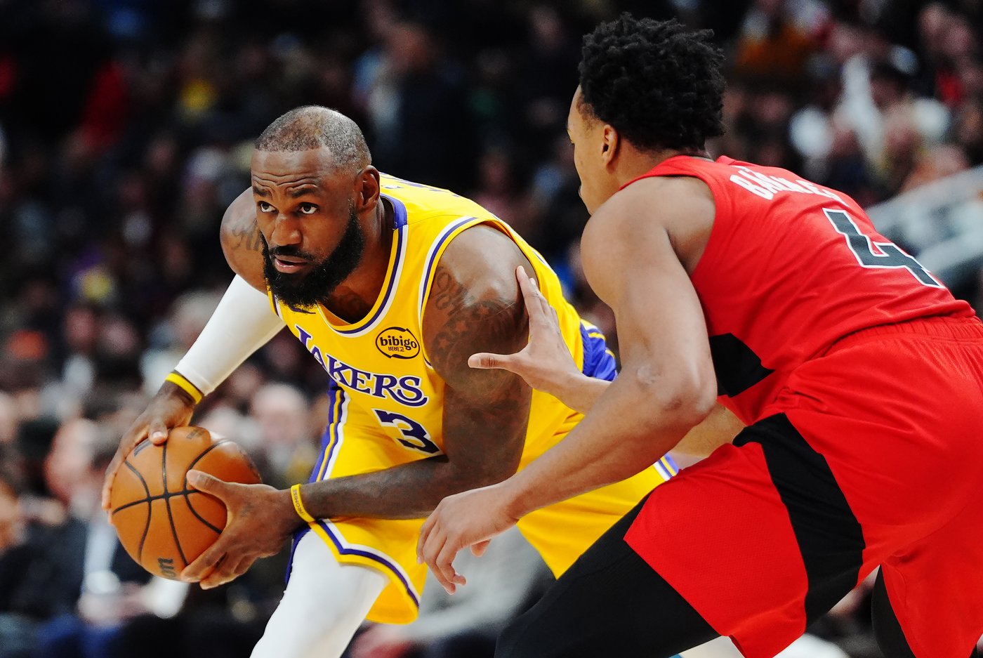 LeBron James's historic streak of double-digit scoring ends as Lakers top Raptors | iNFOnews.ca