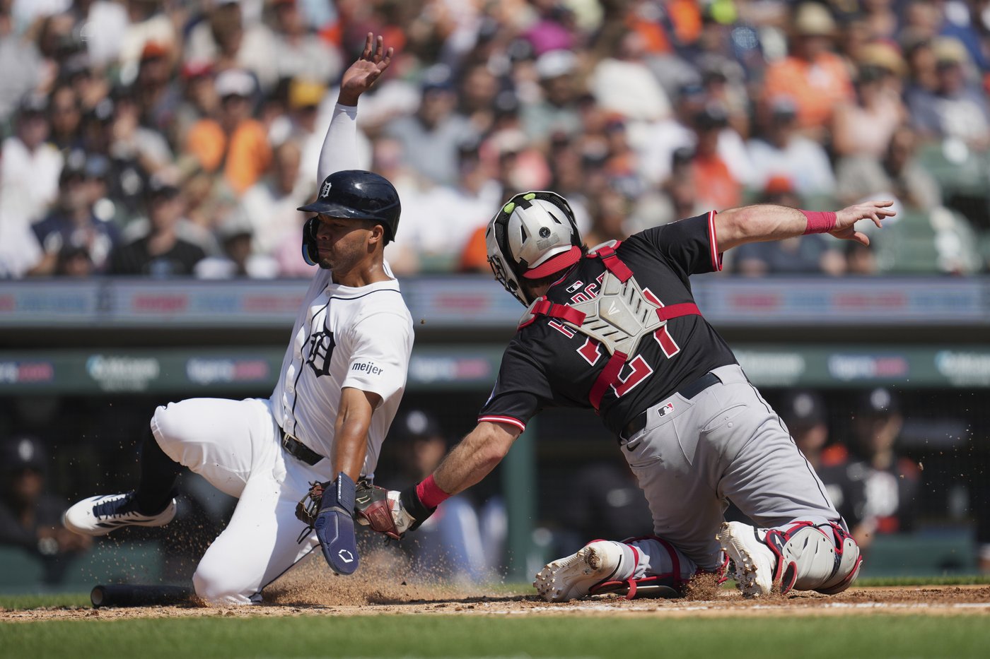 Surging Guardians complete sweep with 3-1 win over slumping Tigers in Tarik Skubal's return | iNFOnews.ca