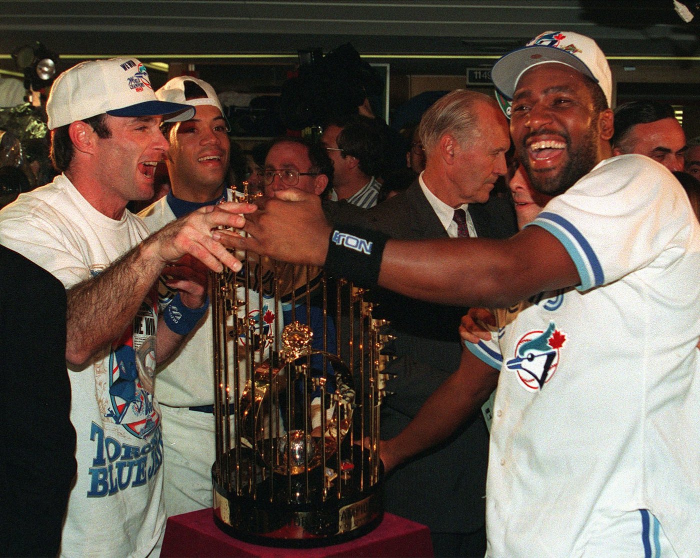 Blue Jays great Joe Carter cheering on 2025 team in World Series vs. the L.A. Dodgers | iNFOnews.ca Blue Jays great Joe Carter cheering on 2025 team in World Series vs. the L.A. Dodgers | iNFOnews.ca