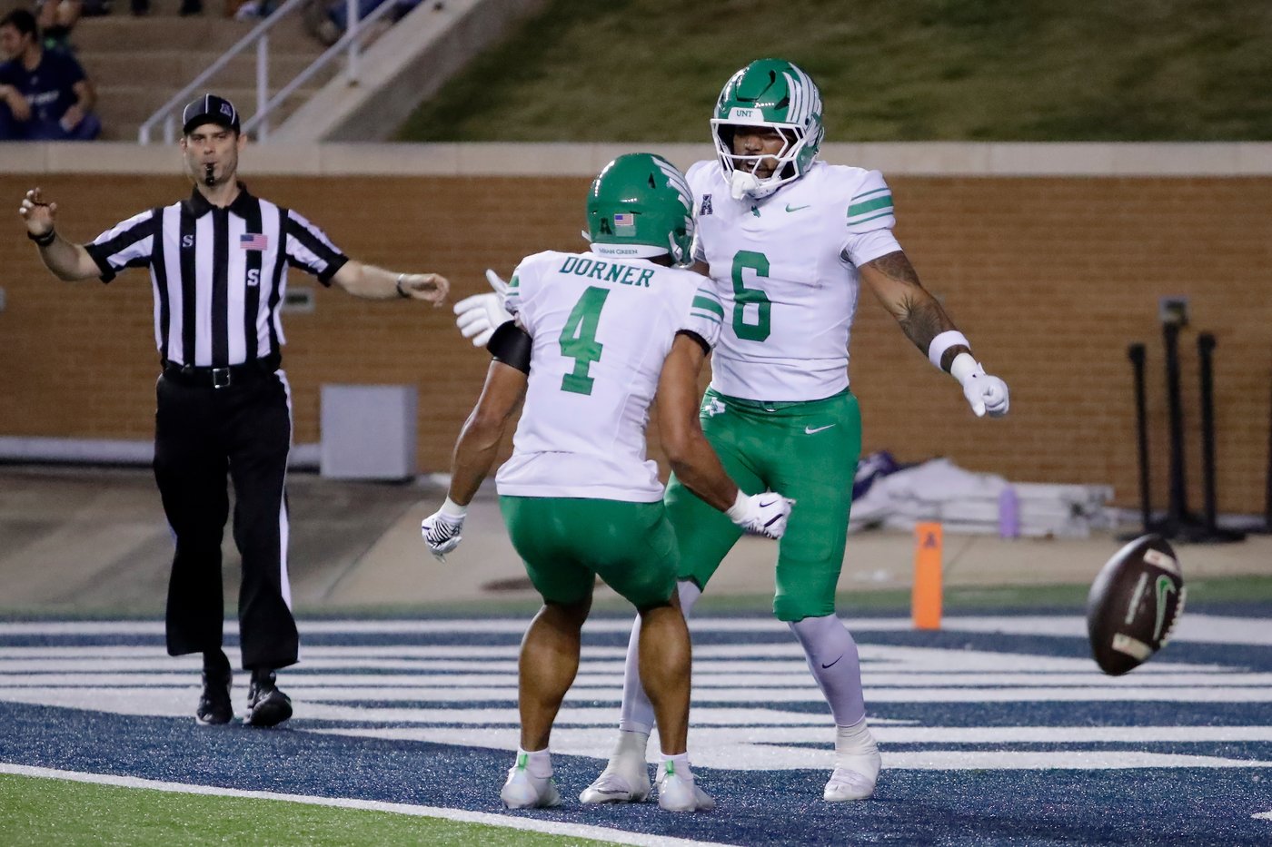 No. 22 North Texas beats Rice 56-24 behind huge passing attack led by Mestemaker and Young | iNFOnews.ca
