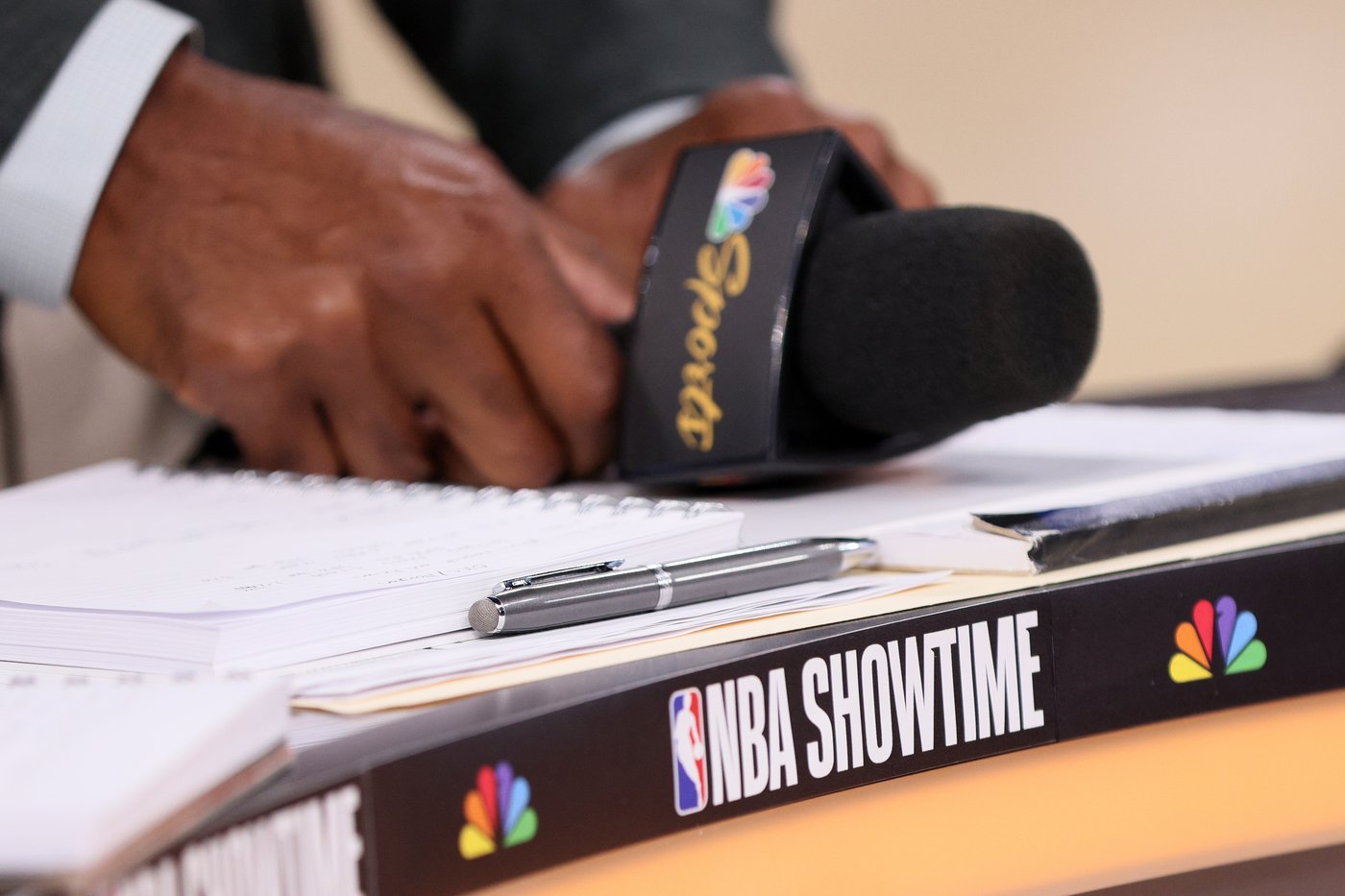 Michael Jordan is going to be part of NBC's NBA coverage. His reason: to give back to the game | iNFOnews.ca Michael Jordan is going to be part of NBC's NBA coverage. His reason: to give back to the game | iNFOnews.ca