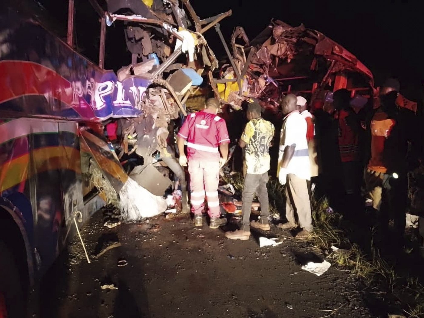 More than 40 people killed in a crash of buses and other vehicles in western Uganda | iNFOnews.ca More than 40 people killed in a crash of buses and other vehicles in western Uganda | iNFOnews.ca