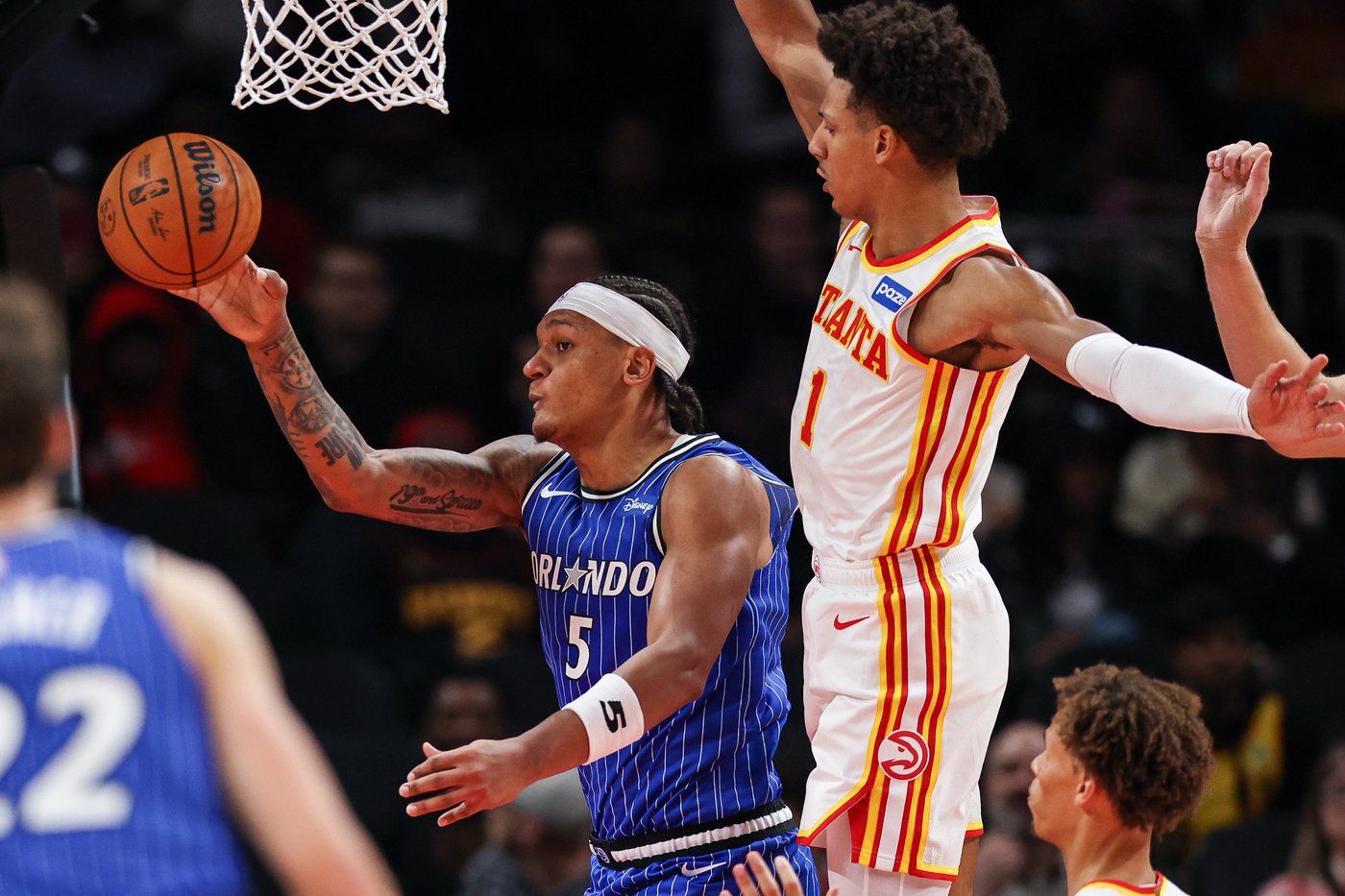 Hawks roll to 127-112 victory over the Magic | iNFOnews.ca Hawks roll to 127-112 victory over the Magic | iNFOnews.ca