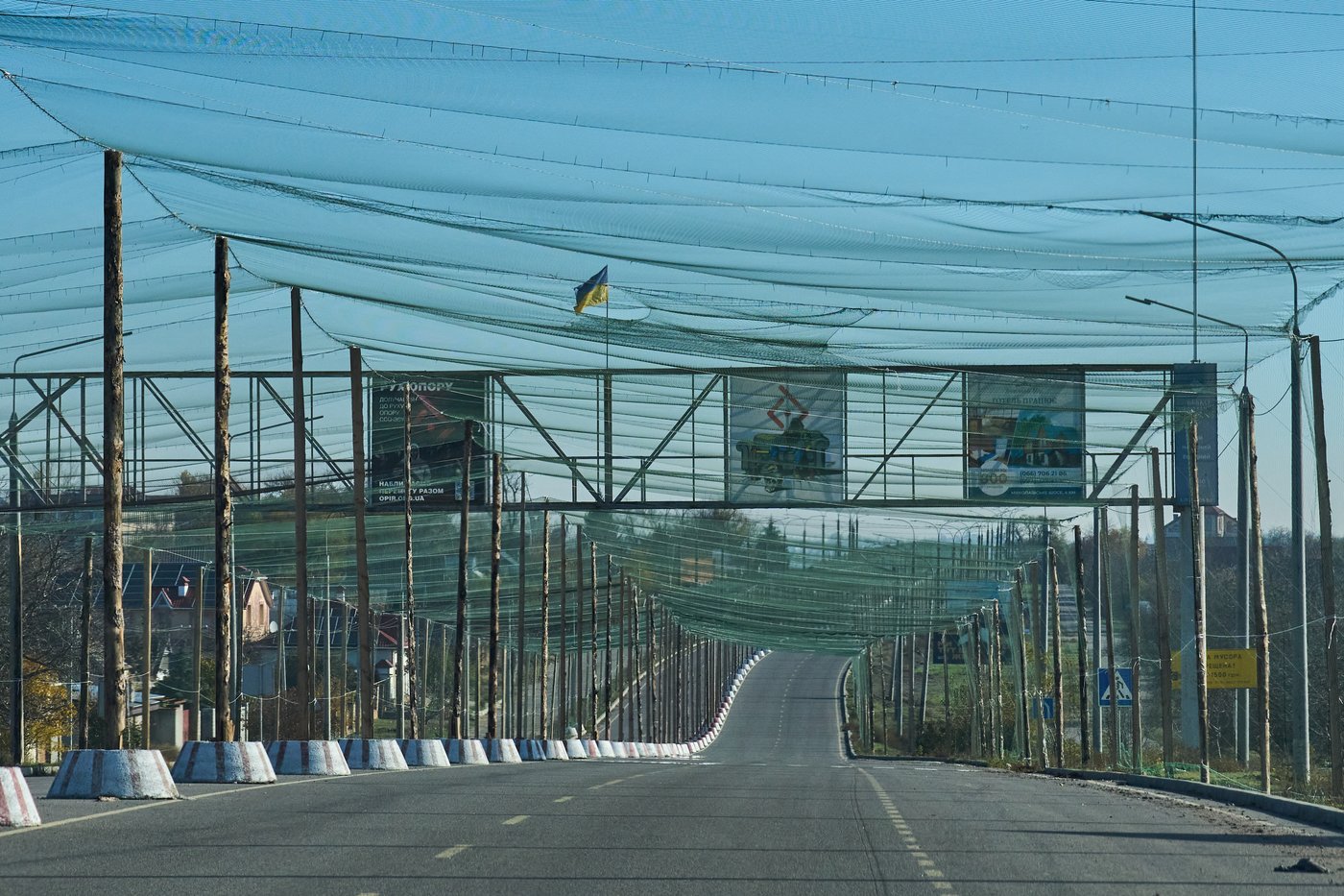 Photos show tense stillness of Ukraine's Kherson, under threat from across the Dnipro River | iNFOnews.ca